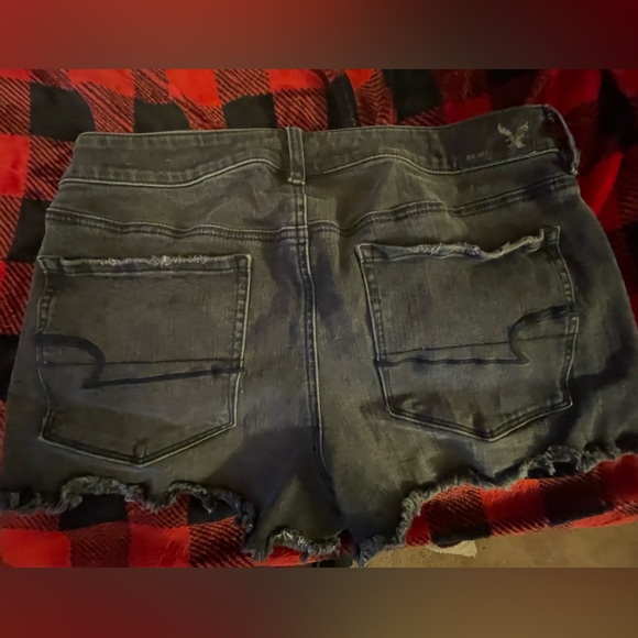 American Eagle 360 super stretch short size 12 - Picture 8 of 9